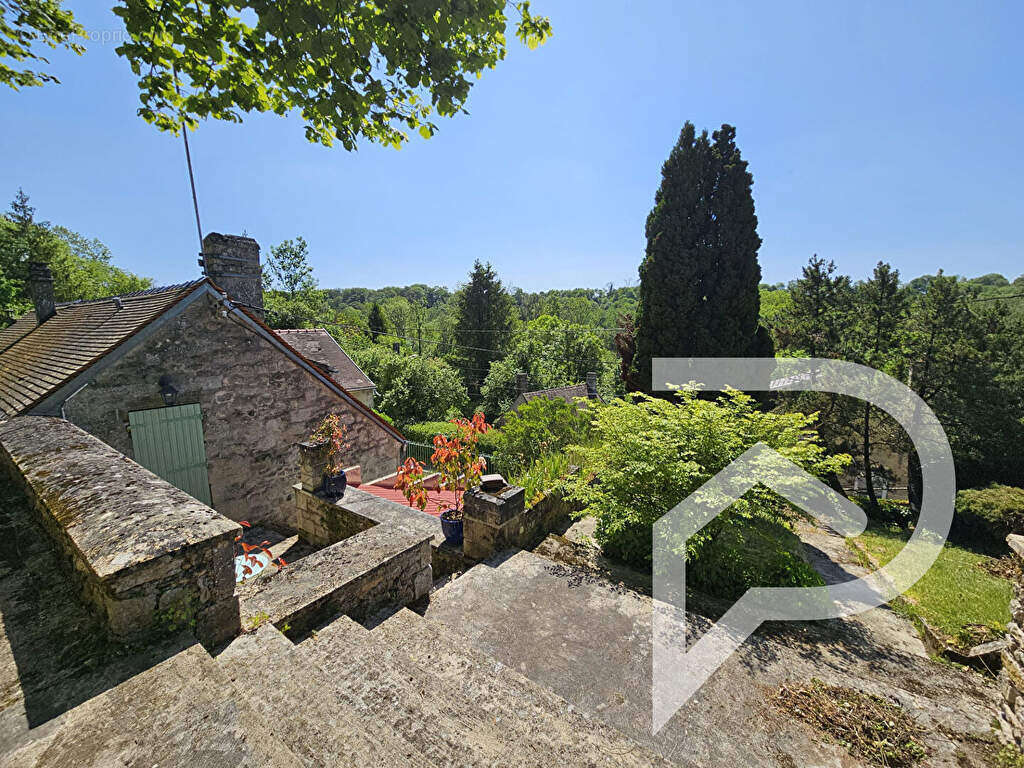 Maison à PIERREFONDS