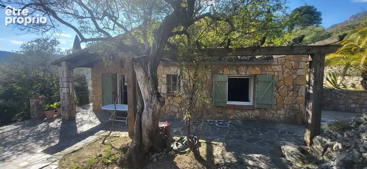 Villa en pierre apparente avec 4 chambres sur 1350m² de terrain. - photo 16
