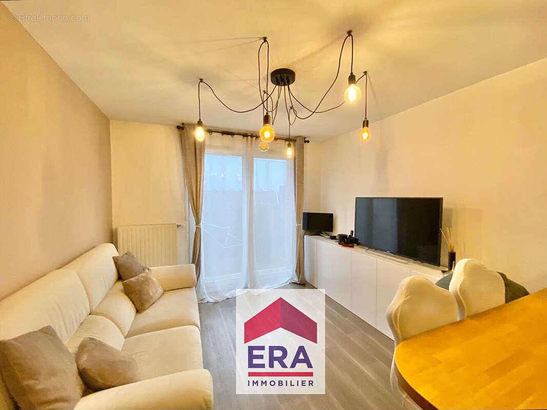 Appartement à SARTROUVILLE