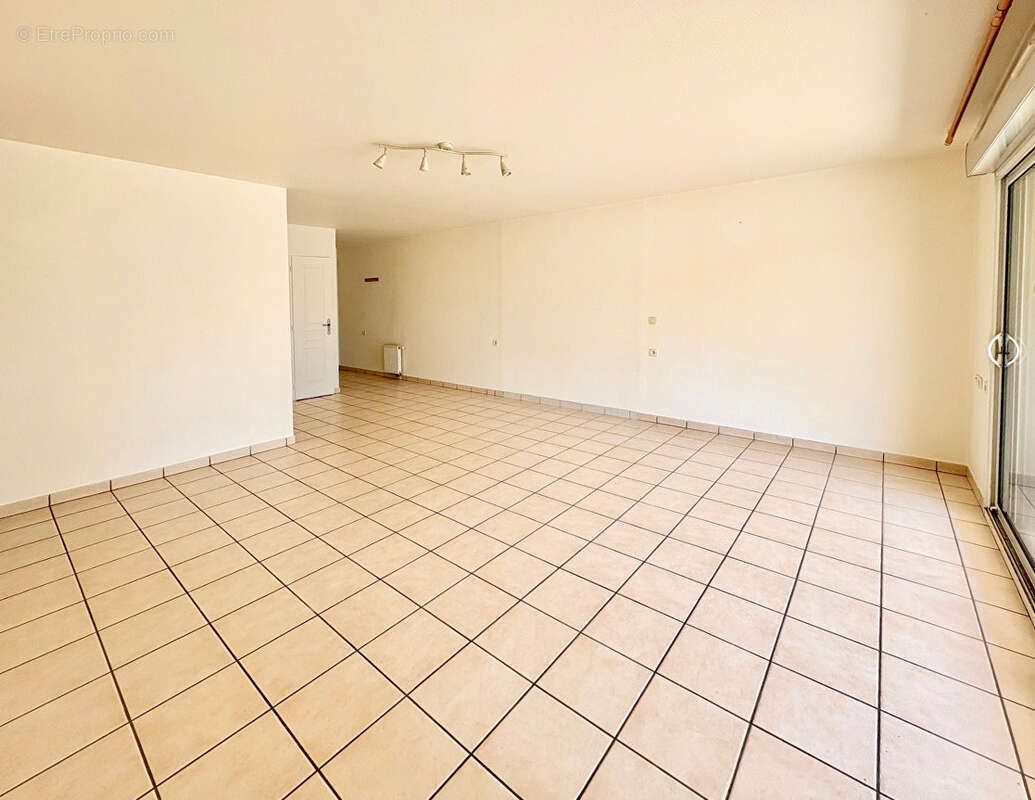 Appartement à PONT-DU-CHATEAU