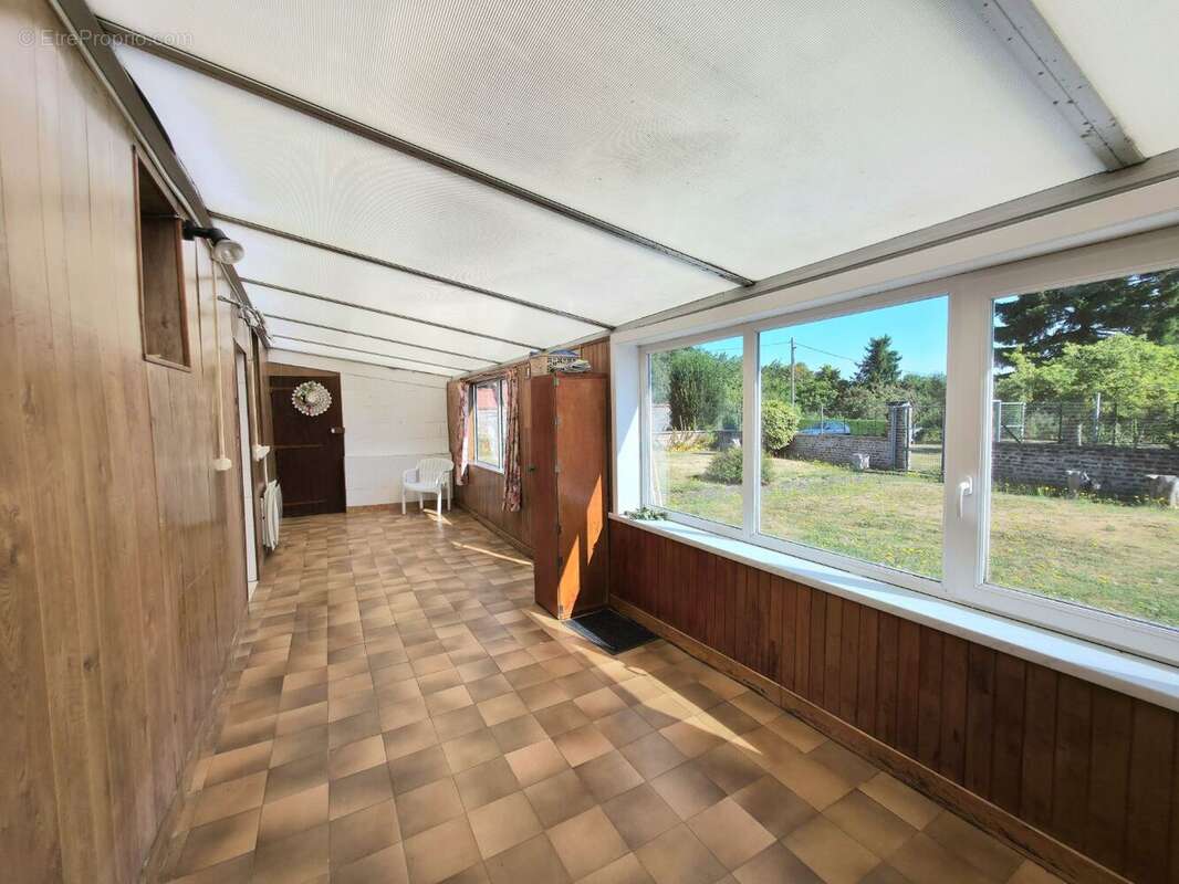 Maison 110 m² à Walincourt-Selvigny  - photo 8