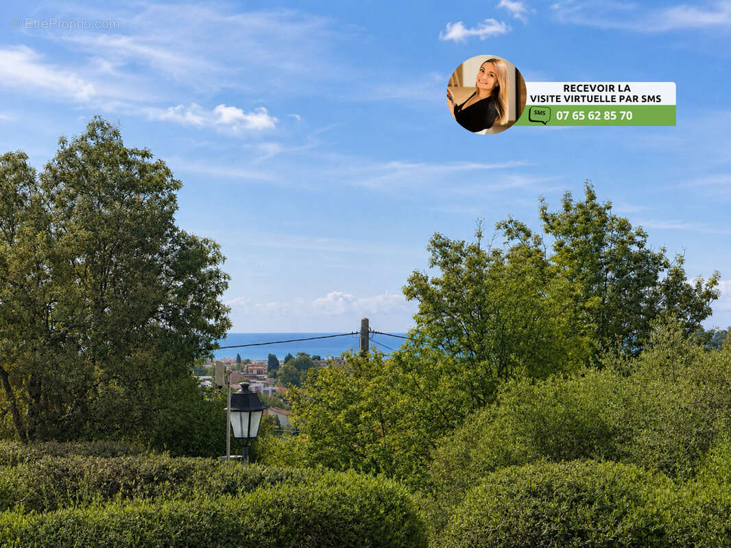 Appartement à VILLENEUVE-LOUBET
