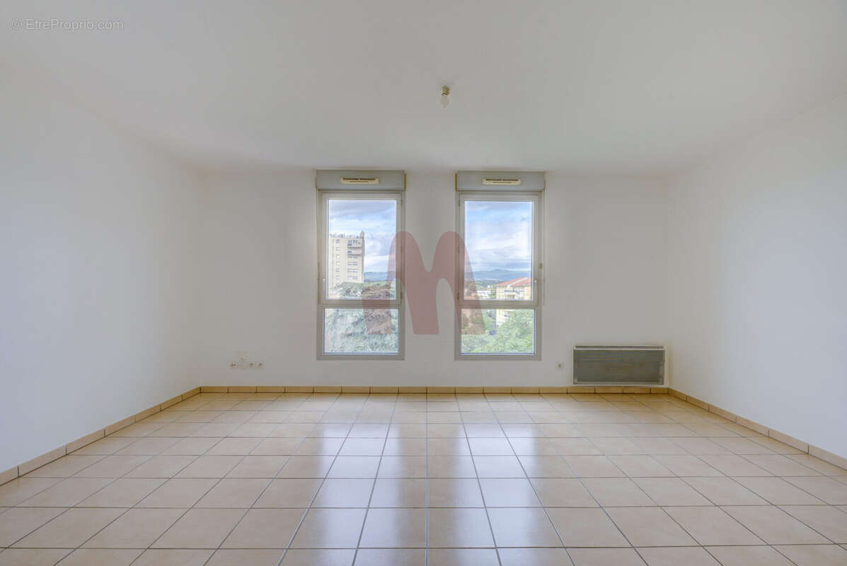 Appartement à TASSIN-LA-DEMI-LUNE