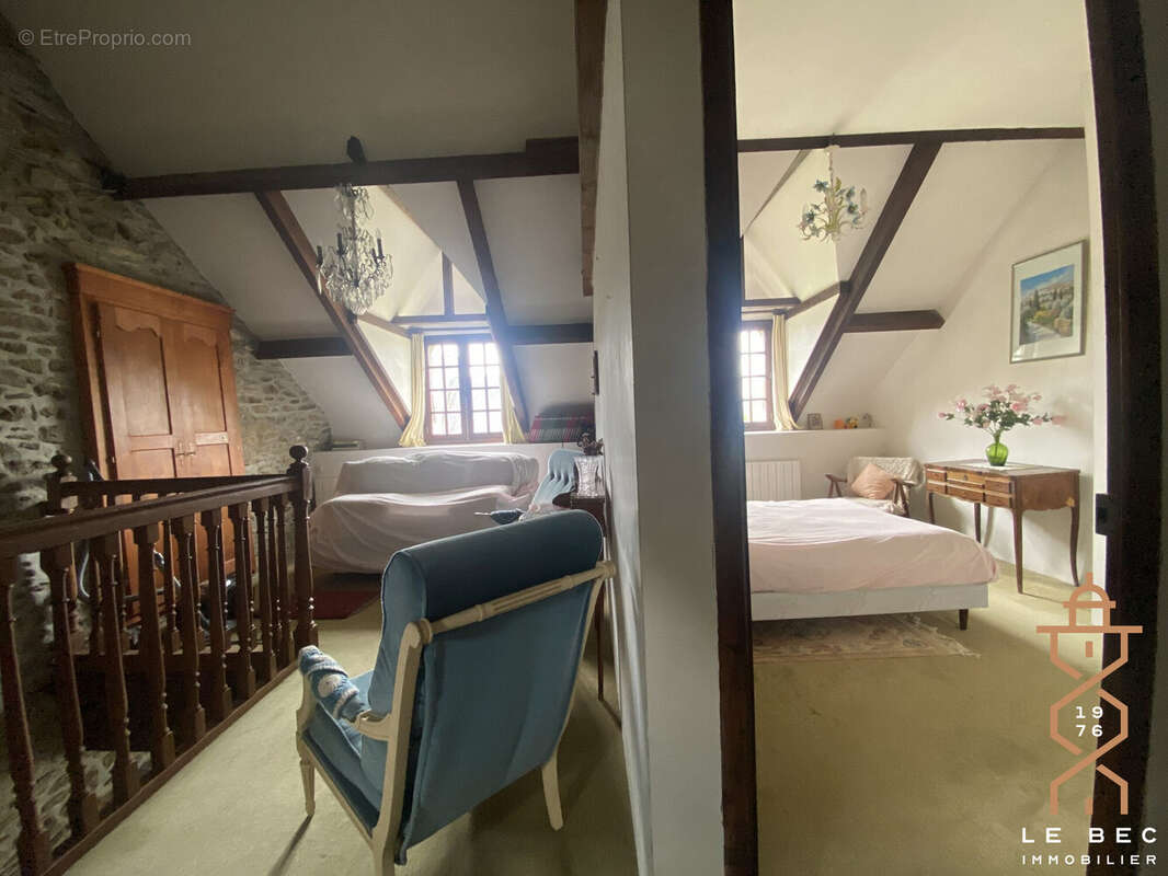 Maison à LE TOUR-DU-PARC