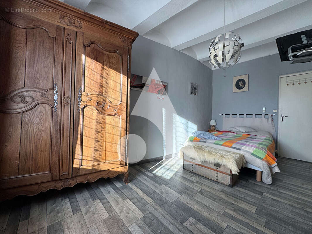 Appartement à GANGES