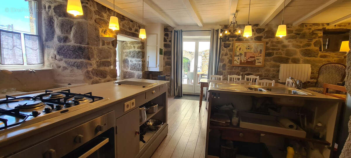 Deux maisons de caractère, vue imprenable et calme absolu - photo 47