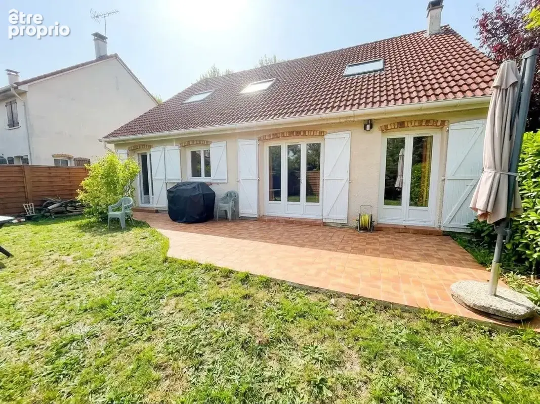 Maison à VILLEPREUX