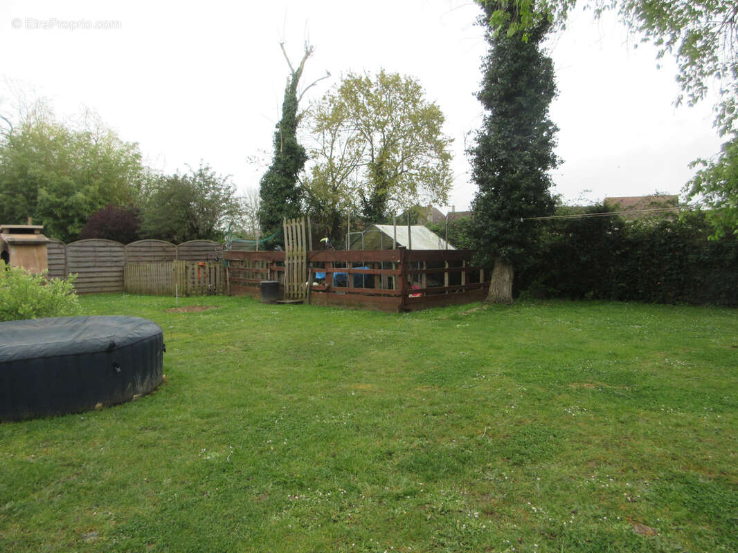 Maison à CEAULMONT