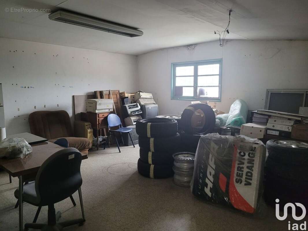 Photo 4 - Commerce à COMPIEGNE