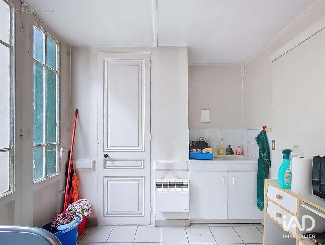 Photo 8 - Commerce à LYON-3E