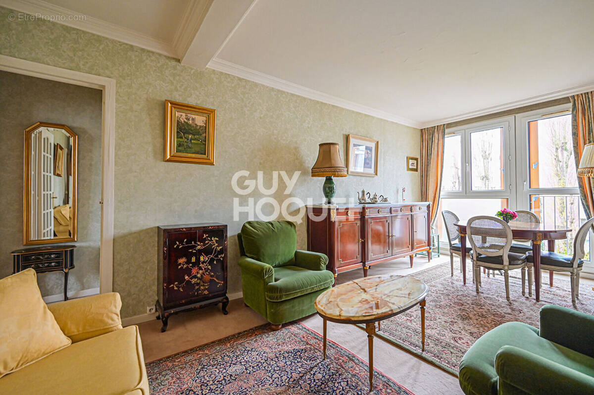 Appartement à PARIS-19E