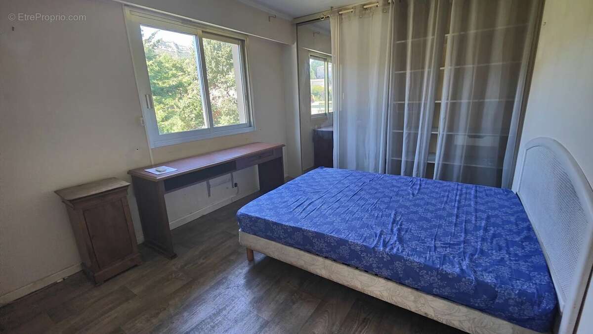 Appartement à VENCE
