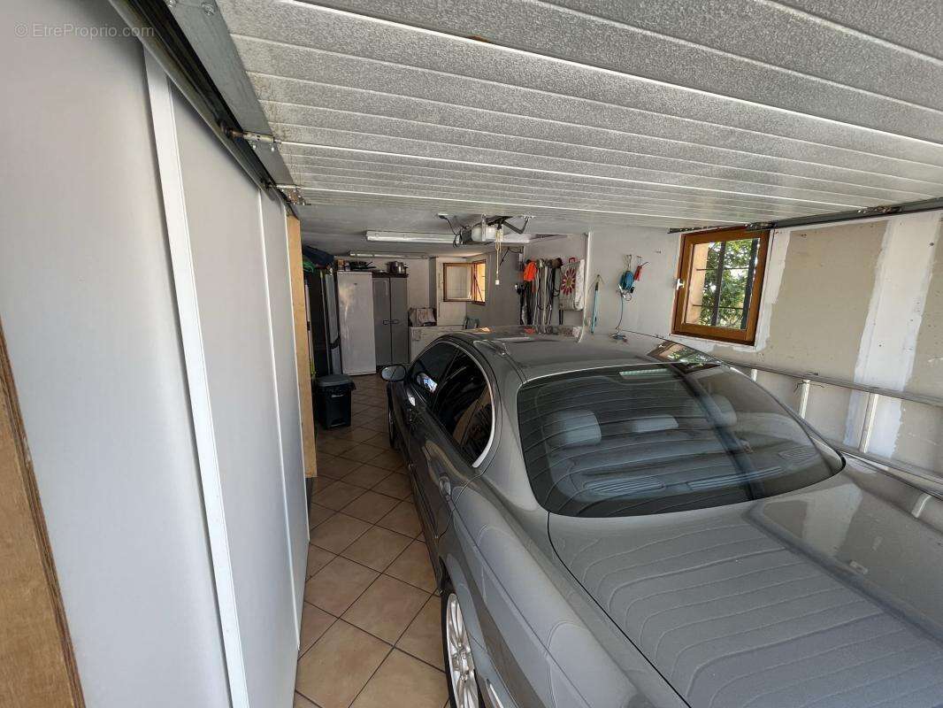 Maison à LA LONDE-LES-MAURES