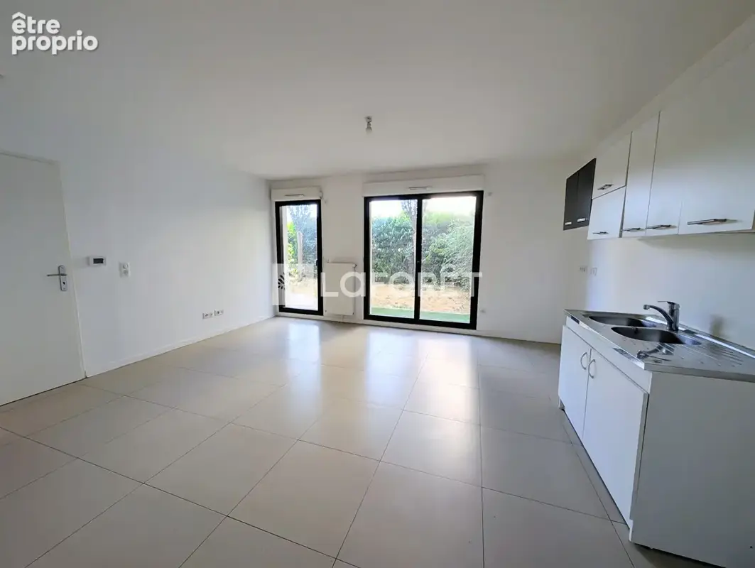 Appartement 2 pièces avec jardin privatif - Rosny-sous-Bois - Centre-ville - photo 2