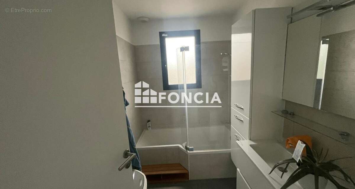 Maison à BLANQUEFORT