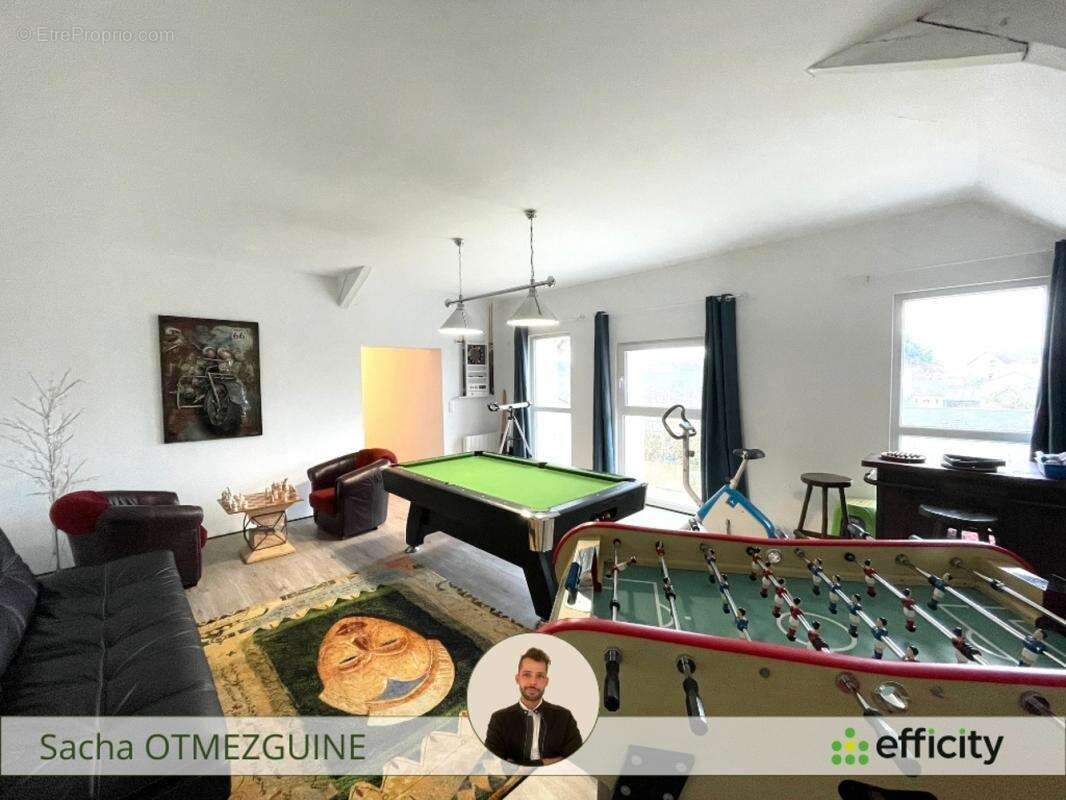 Maison 245 m² à Tournon-Saint-Martin  - photo 2