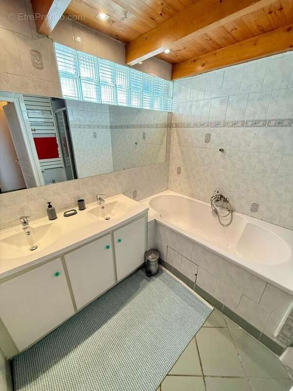 Appartement 104 m² à Prades  - photo 24