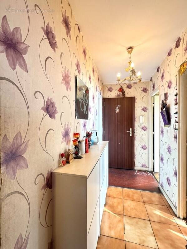 Appartement à GRIGNY