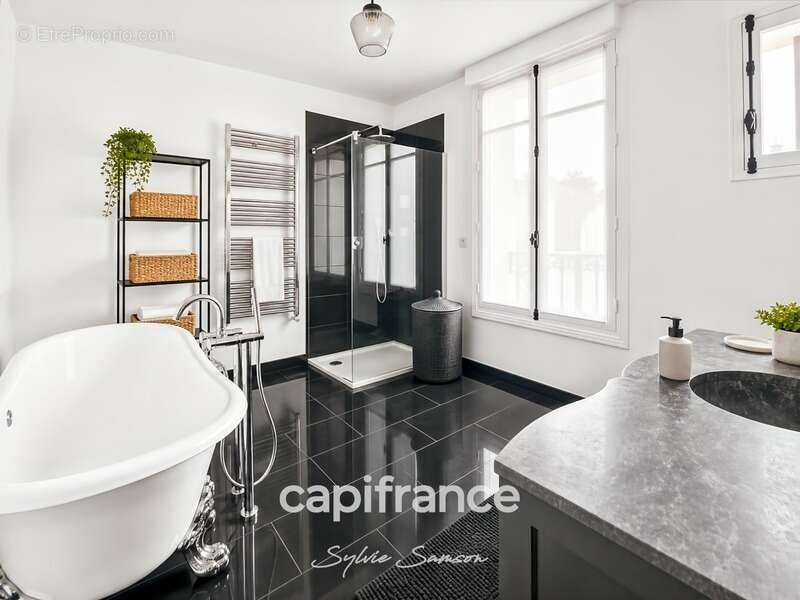 Maison à vendre 8 pièces MANTES LA JOLIE (78) - photo 9