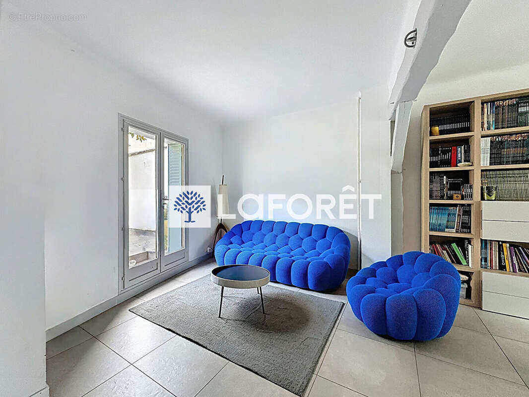 Maison à SAINT-NOM-LA-BRETECHE