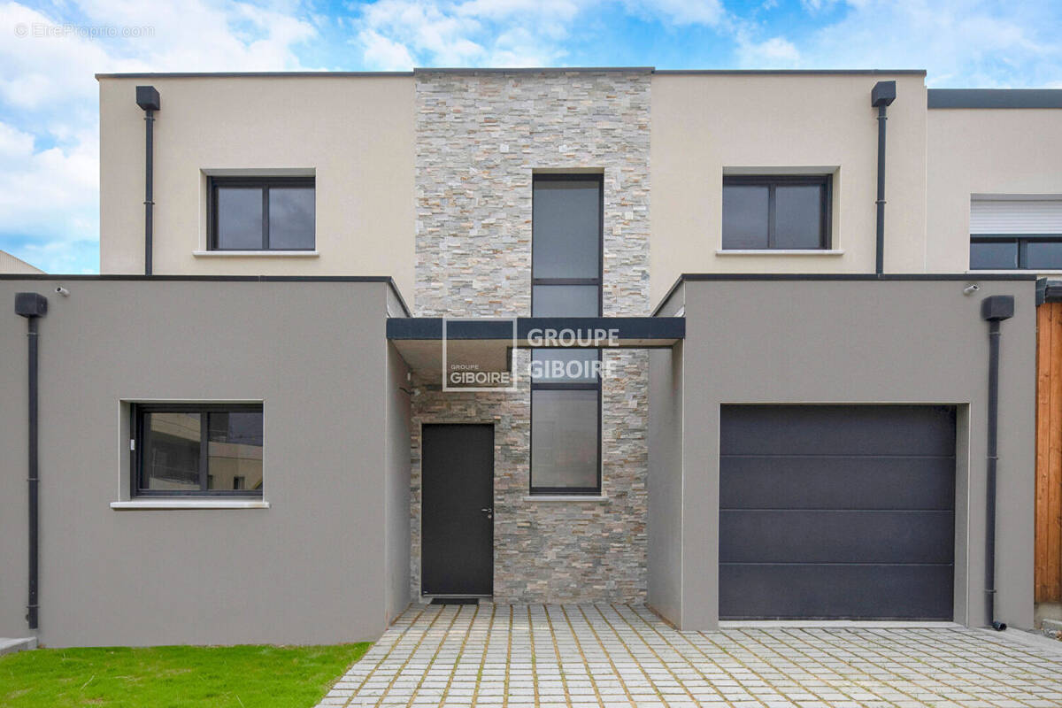 Maison à PACE