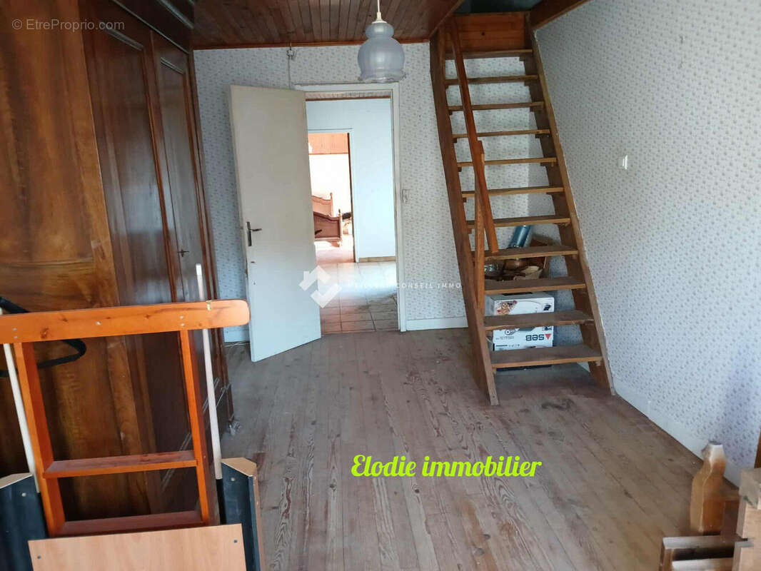 2 maison - Maison à APCHAT