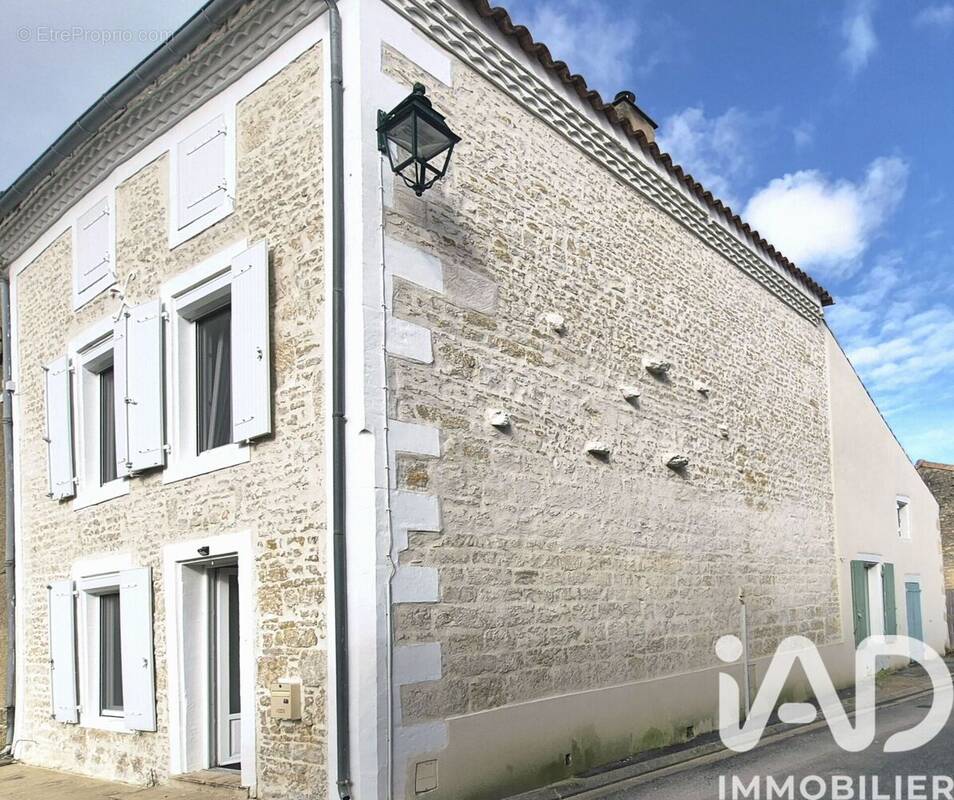 Photo 1 - Maison à SAINT-GEORGES-DU-BOIS