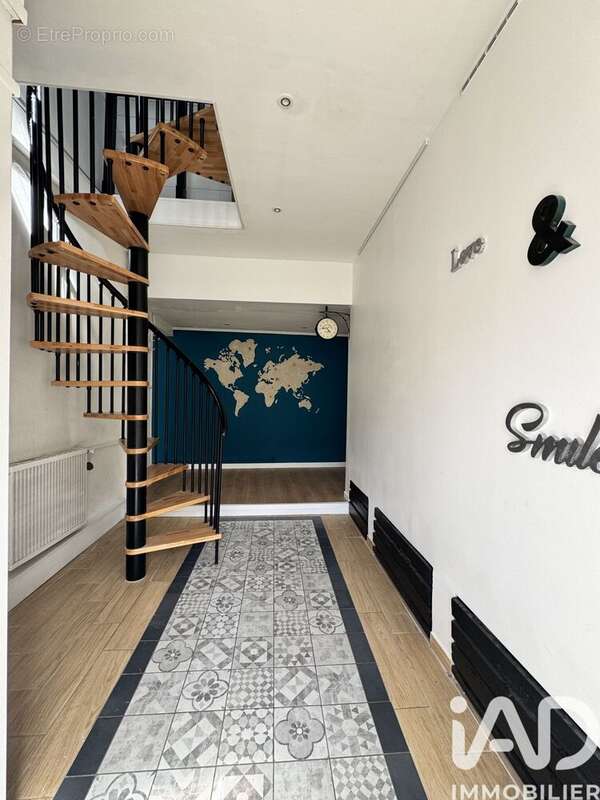 Maison 165 m² à Pont-De-Ruan  - photo 3