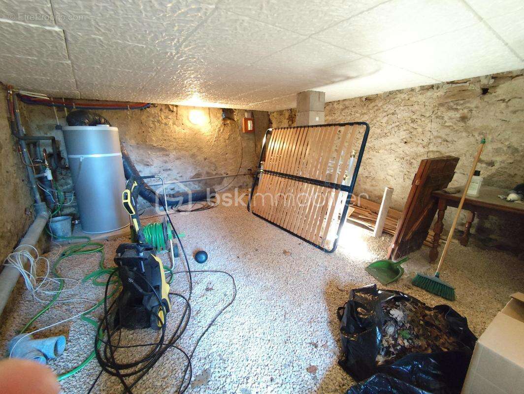 Maison à SAINT-PONS-DE-THOMIERES