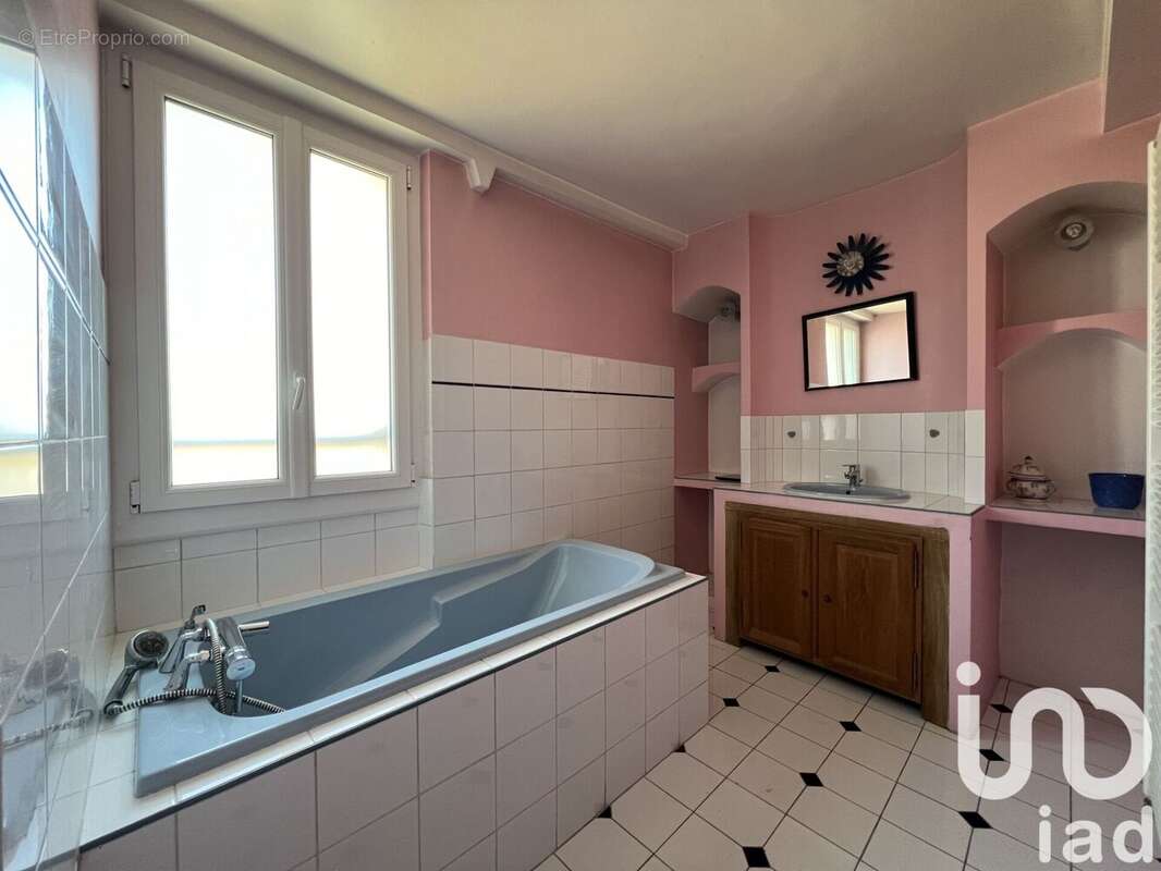 Photo 8 - Maison à CABASSE