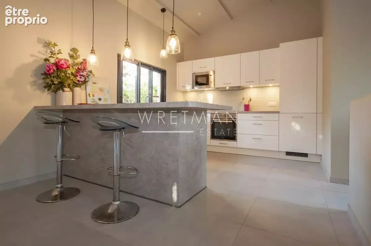 Co Exclusive À vendre près de Valbonne - Domaine de 3 logements - photo 35