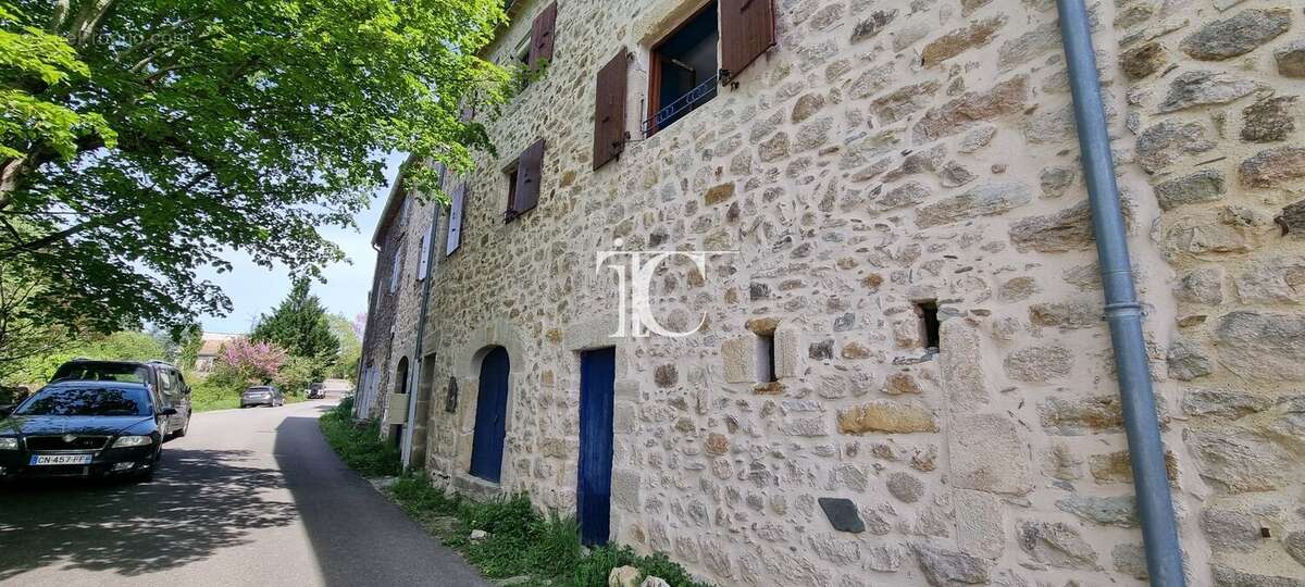 Appartement à LES ASSIONS