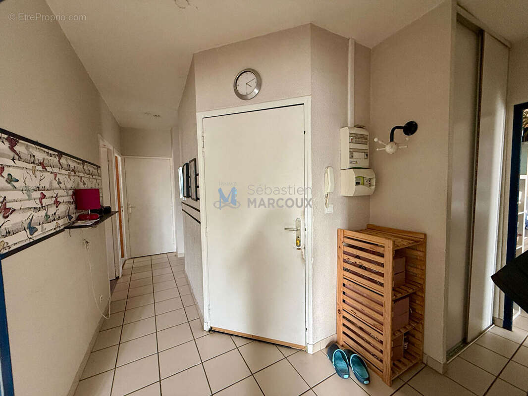Appartement à SAVIGNEUX
