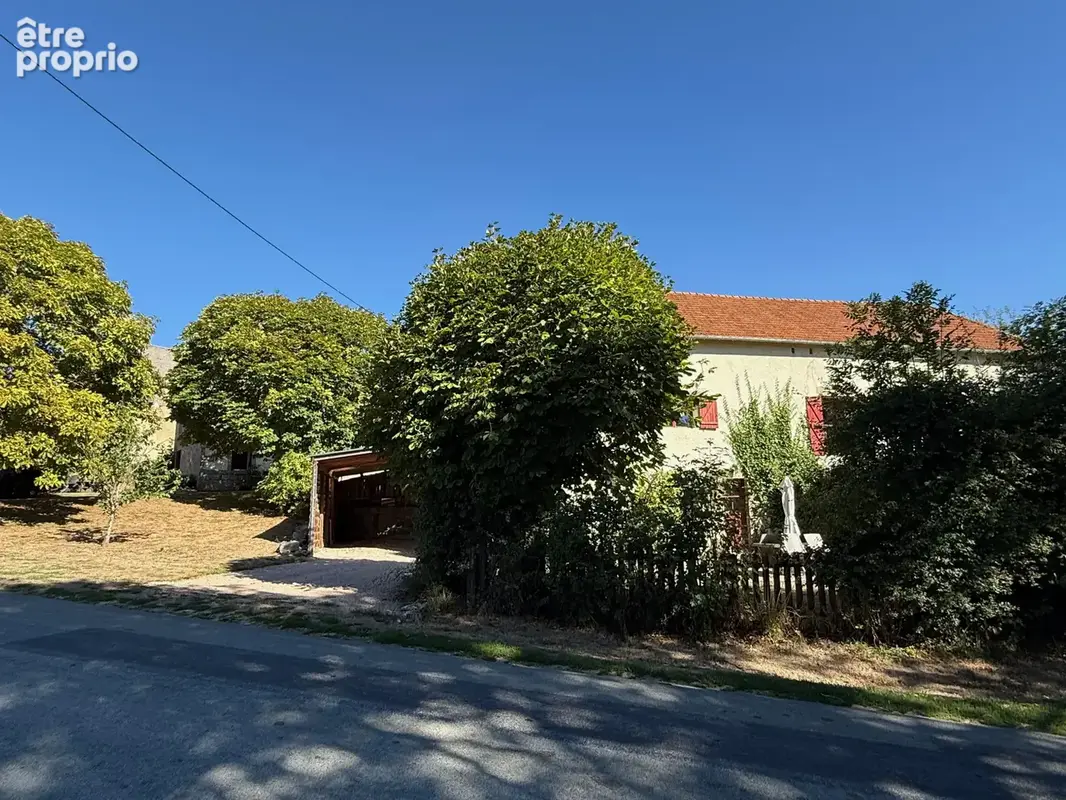 Auv 1231 : Trois maisons, dépendances, ancien four à pain, 2147m2 - photo 26