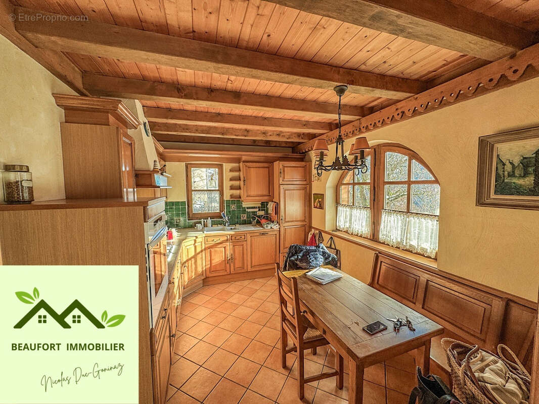 Maison à SAINT-NICOLAS-LA-CHAPELLE