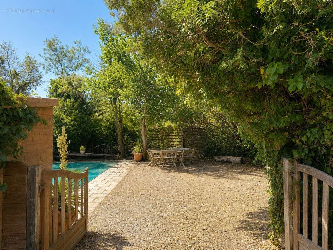 Maison de caractère en pierre avec piscine et sauna à la caunette - photo 15