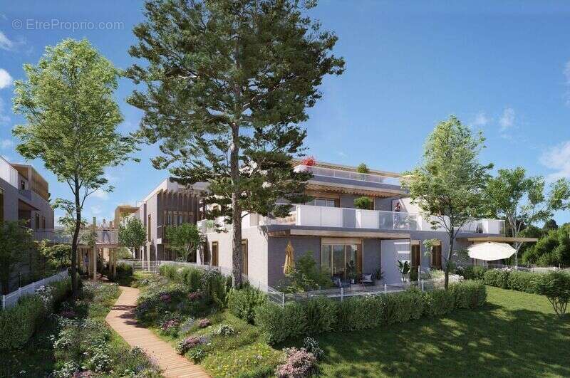 Appartement à DECINES-CHARPIEU