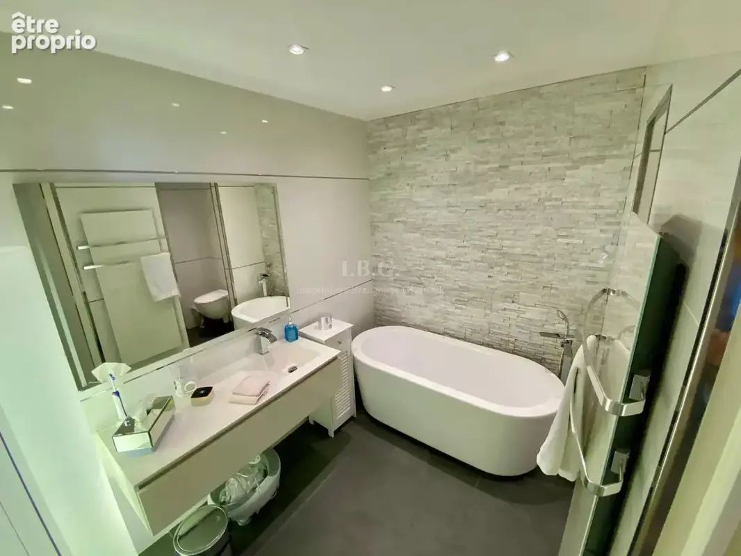 Marseille 8ème (Prado / Rodocanachi) – Magnifique 127 m² en étage élevé - photo 14