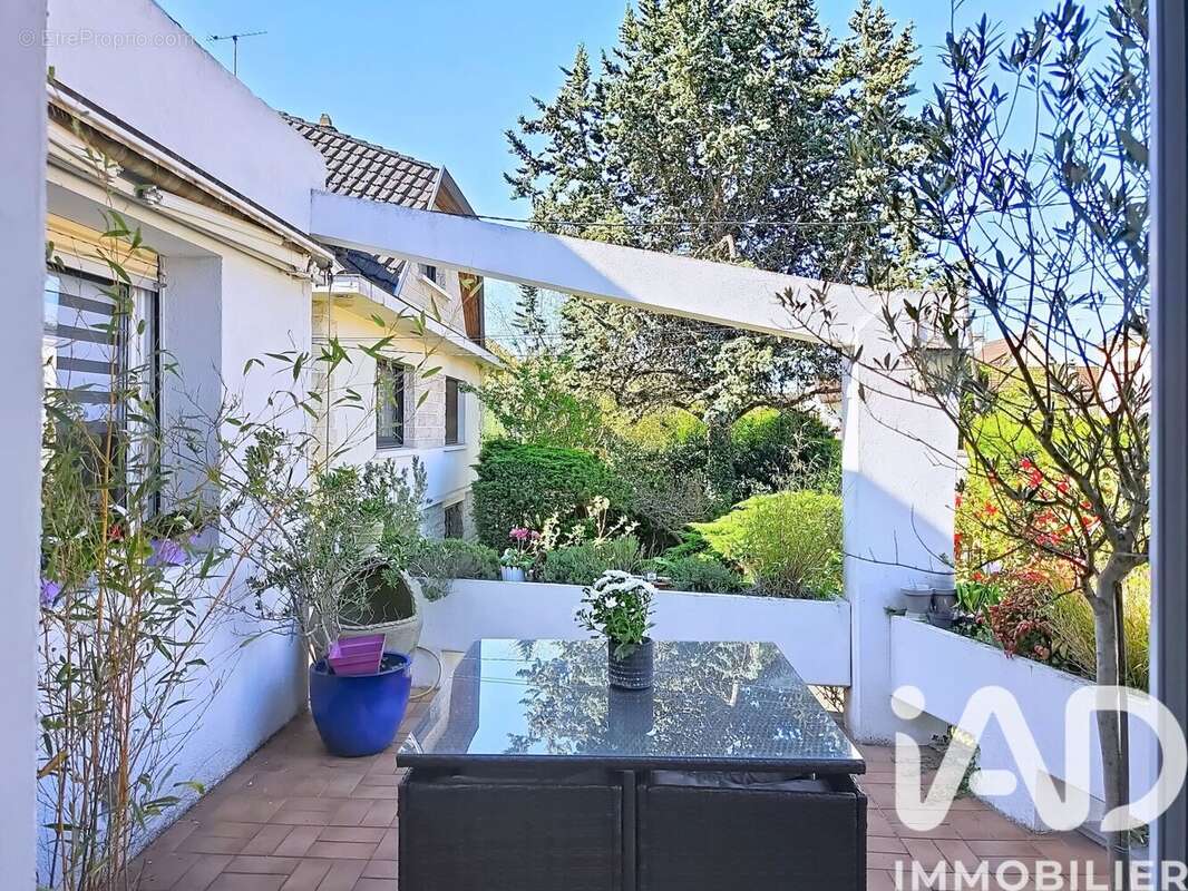 Photo 4 - Maison à BRUNOY