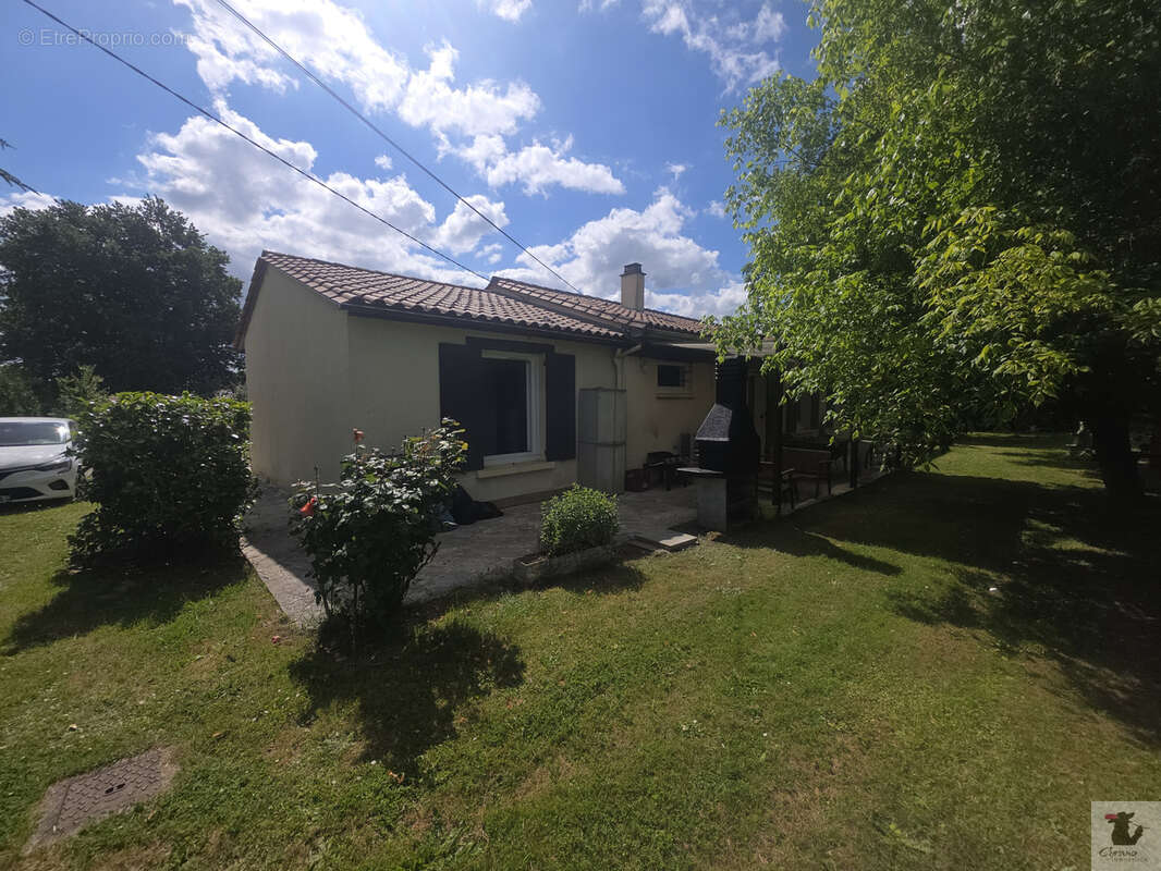 Maison à PRIGONRIEUX