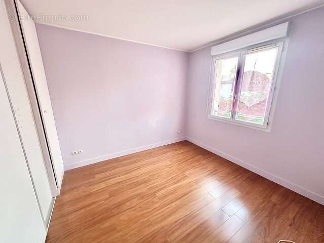 Appartement à MAISONS-ALFORT