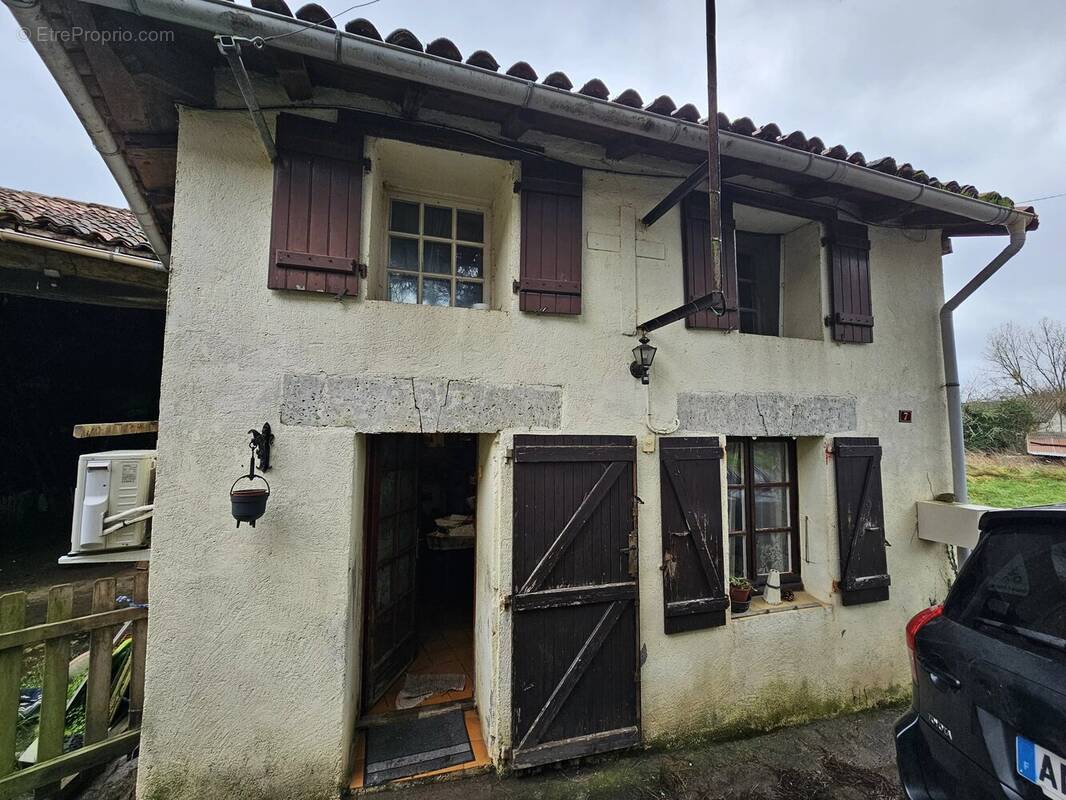 Maison à SAULGOND