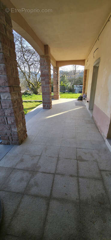 Appartement 110 m² à Ville  - photo 3