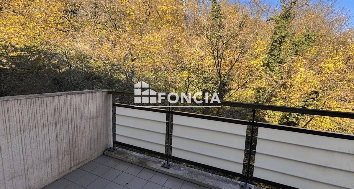 Appartement à CALUIRE-ET-CUIRE