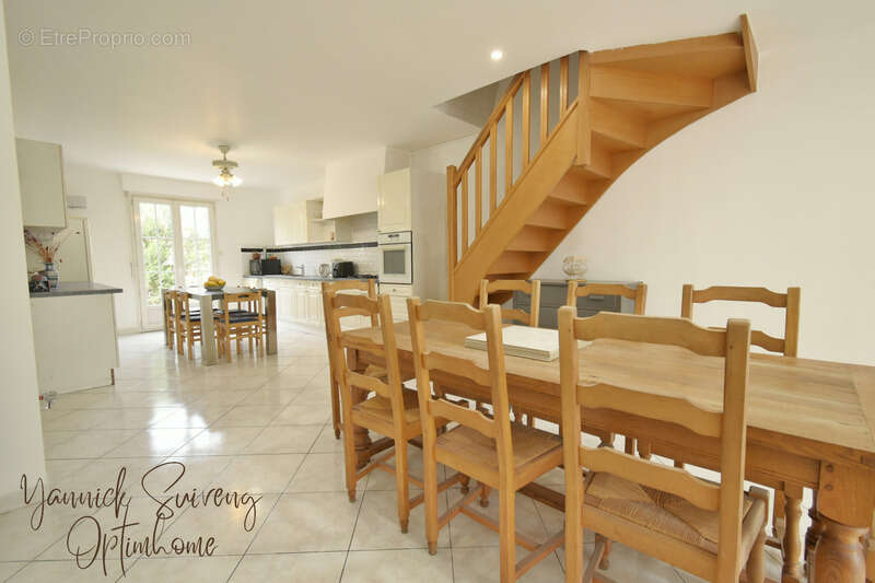 Villa de 225 m² - quartier vertefeuille - perpignan (66100) - photo 9