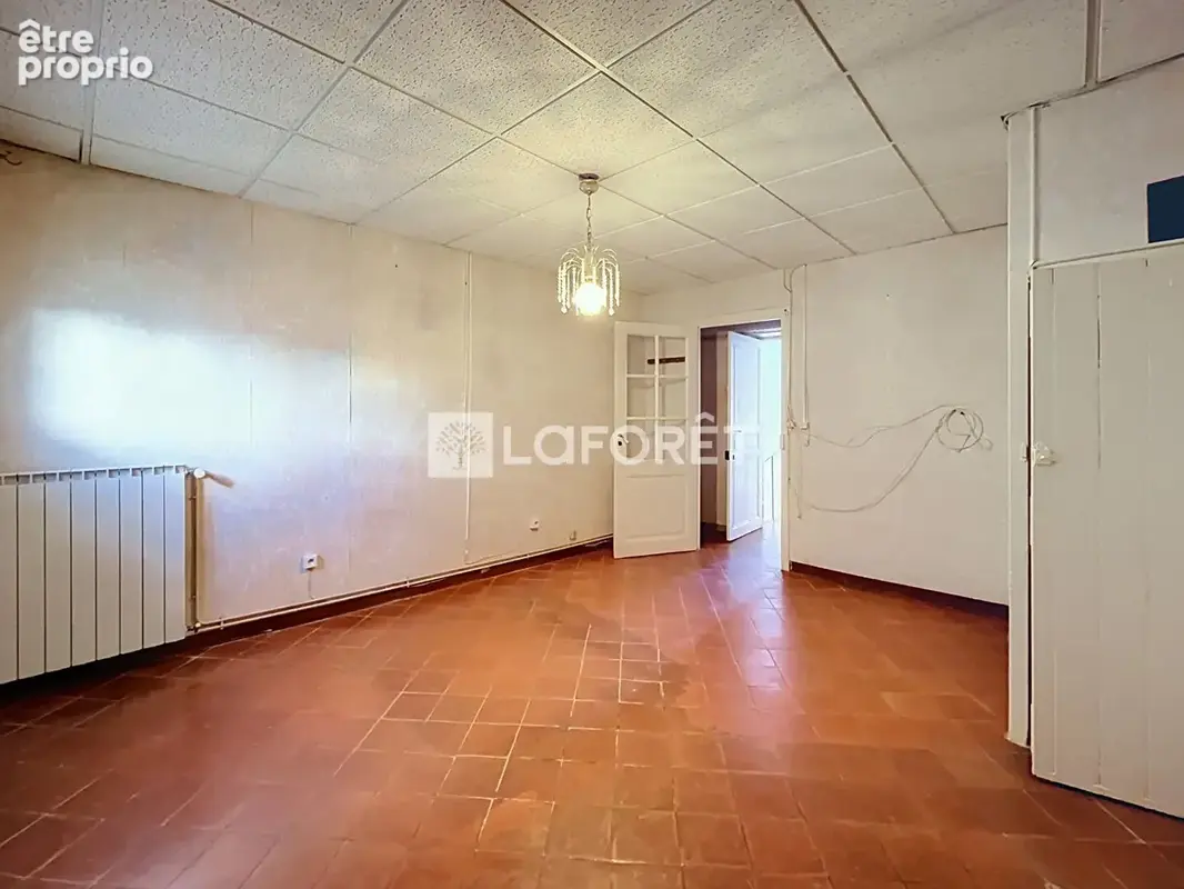 Du volume, 3 chambres et un grand garage en plein centre ! - photo 6