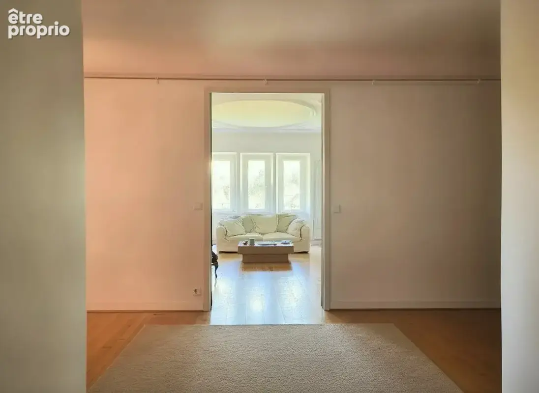 Appartement haussmannien 133 m² Montpellier Boulevard Sarrail  6 pièces, ascenseur, cave, prestations haut de gamme - photo 3