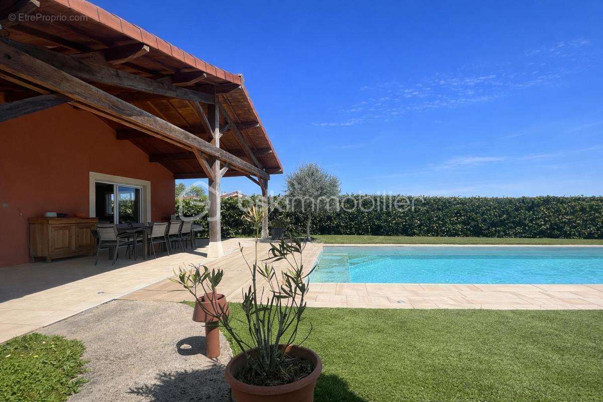Exclusivité – villa d’architecte de plain-pied – 210 m² – un art de vivre entre lumière, volumes & élégance - photo 19