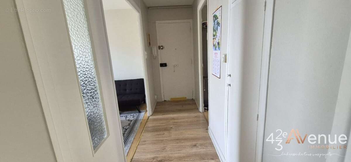 Appartement à SAINT-ETIENNE