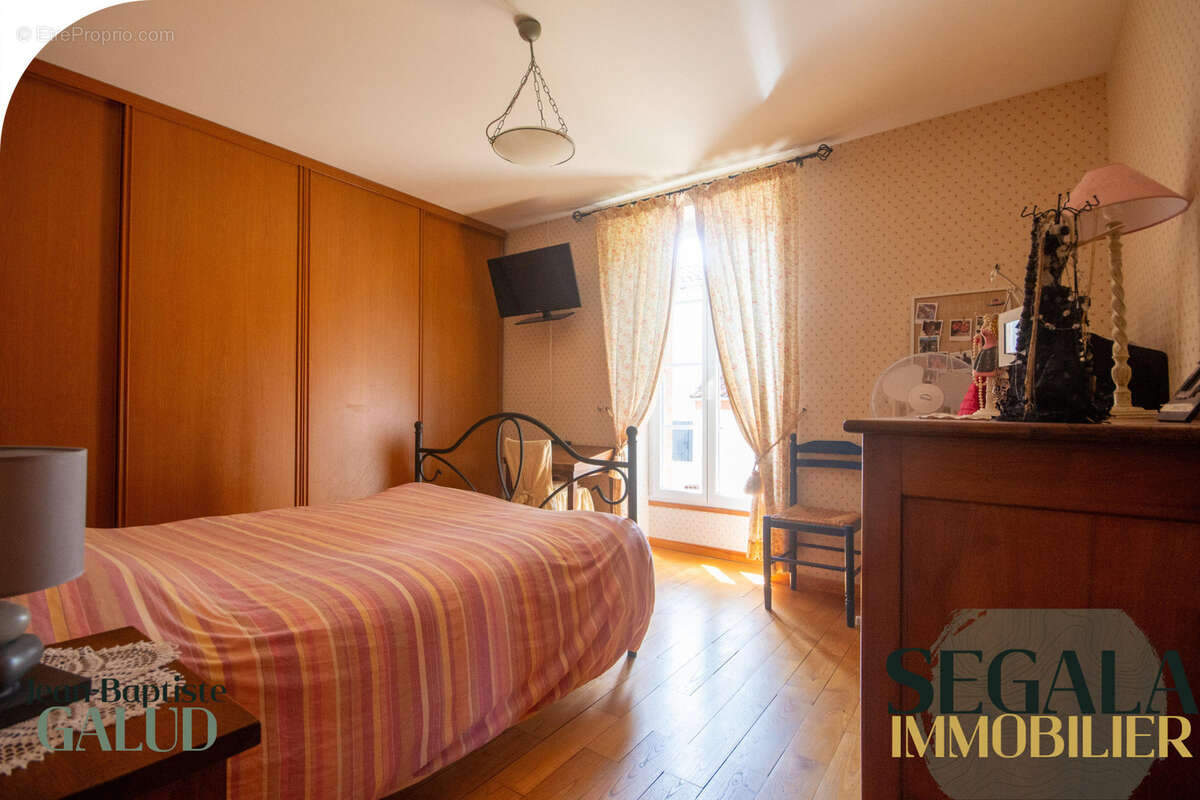 Maison avec gîte sur les hauteurs de Carmaux - photo 11